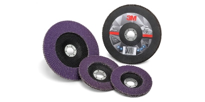 Farklı boyutlarda dört 3M Flap Disk 769F Grubu